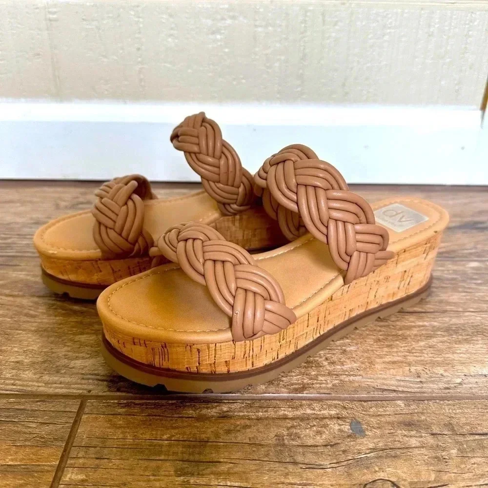 Dolce Vita braided tan platform size 6.5